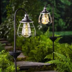 Firefly 191386812018 Plow And Hearth Solar Garden Pathway Lights