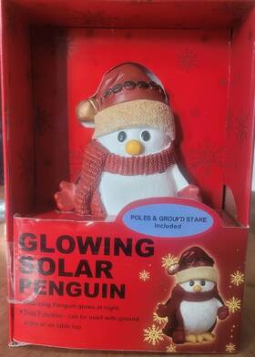Goldensun 693852251128 Glowing Solar Peguin Ground Stake Or Table Top New In Box