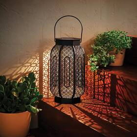 Hampton Bay 313099725793 Verona Matte Black Dusk To Dawn Integrated Led Outdoor Solar Lantern