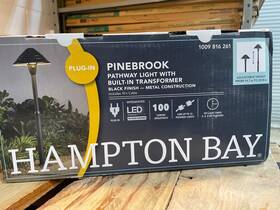 Hampton Bay 850008271489 100 Lumen Low Voltage Black Plug-in Integrated Led Landscape Path Light Kit With