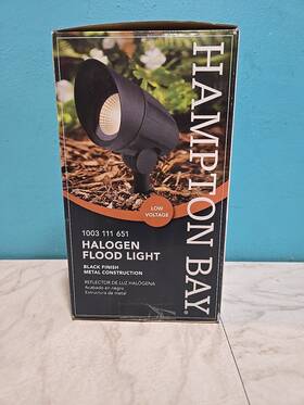 Hampton Bay 850033029055 Low Voltage 50-watt Black Outdoor Landscape Halogen Flood Lights