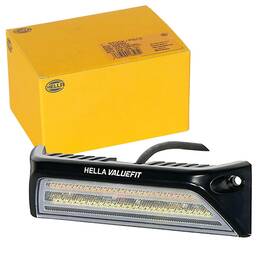 357098011 Hella Valuefit Sm2000 Exterior Scene Light 12v/24v Worklight With A Black