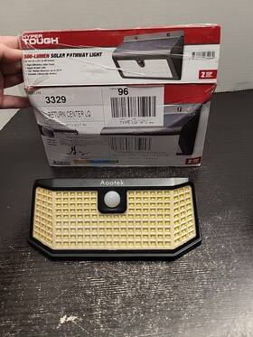 Hyper Tough 354166391589 Outdoor Led Solar Motion Pathway Light 500 Lumens Read D