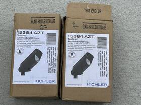 15384 Kichler Lot Of 2 Pieces Azt Textured Architectural Bronze Landscape Lights