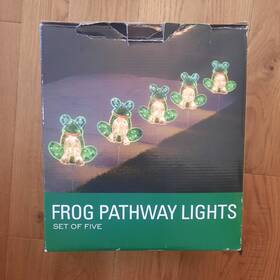 Living Quarters 045274836443 Frog Pathway Lights Set Of 5