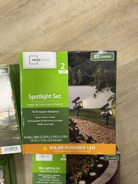 Mainstays 012109108341 2 Pack Spotlight Set 10ft Beam Distance Solar Powered Led 30 Lumens