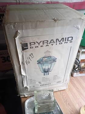 4801641 Pyramid Creations Clear Glass Outdoor Landscape Walkway Post Light Ul