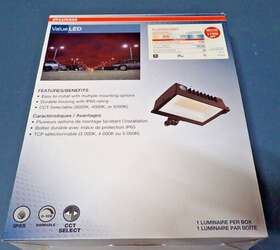 060unvd8sc2 Sylvania Floodlt1b/060unvd8sc2/wf/bz 60w Led Flood Light 1b 120-277v 0-10v