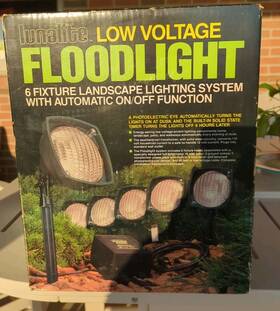 1206-8t Toro Lunalite Low Voltage Floodlight - 6 Lights Included New In Box