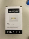Hinkley Luna Series Led Step Light 120V Satin White Metal Wall Mount 58508SW3K. Fixed Price $70.00.