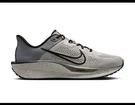 Us 11.5 Nike Quest 6 Men's Road Running Shoes (light Iron Ore/flat Pewter/black). Fixed Price $50.00.