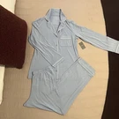Tommy John Women's Classic Piped Pajama Set Light Blue Rain Washed Modern New. Fixed Price $45.00.